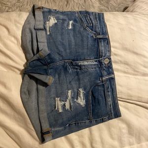 stretchy blue jean shorts